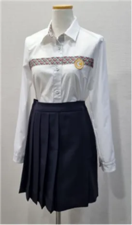 흰 셔츠와 남색 치마로 된 한복교복 샘플